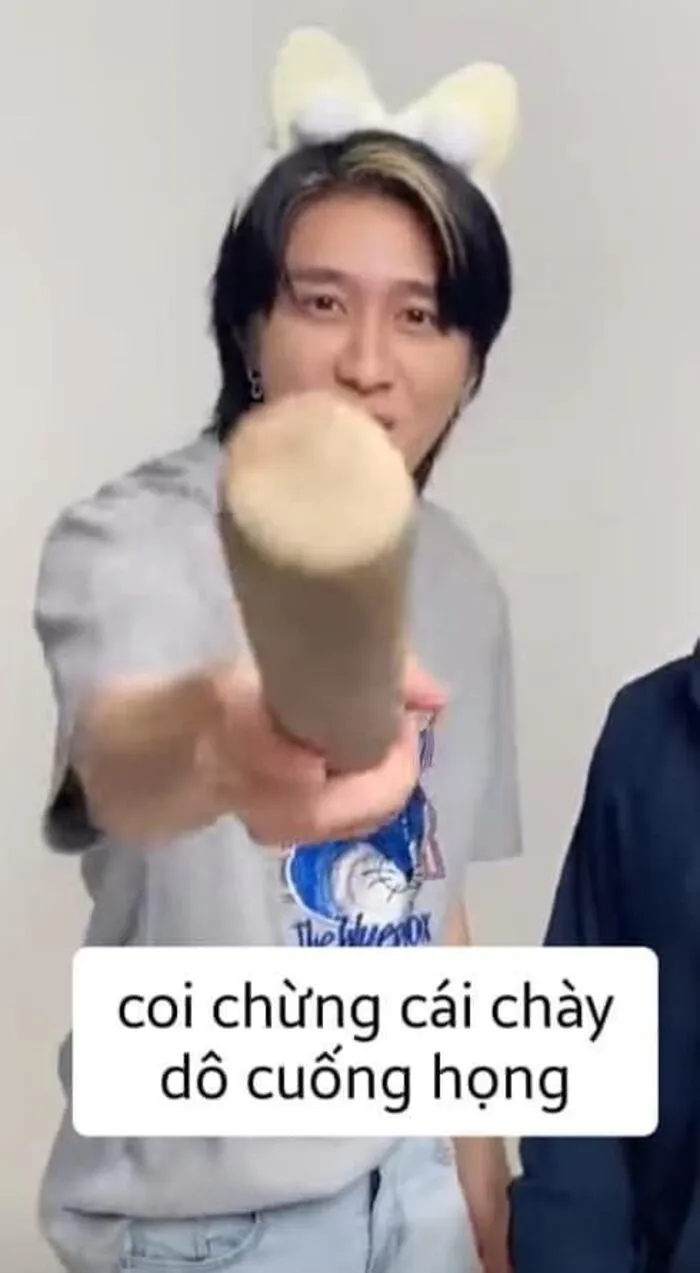 meme chửi phản ứng khó chịu
