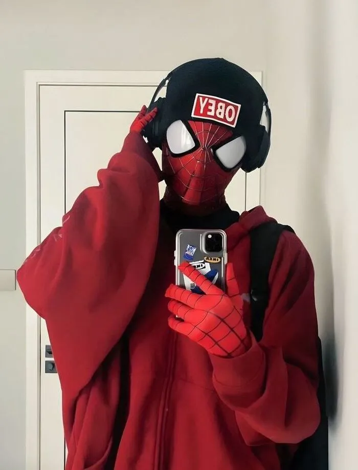 meme spiderman chụp ảnh meme spiderman chụp ảnh