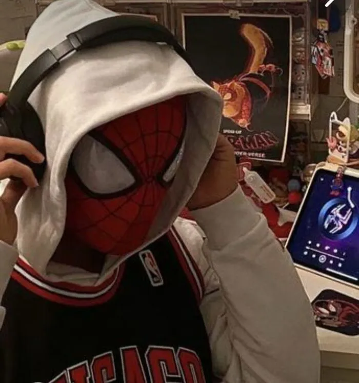 meme spiderman selfie meme spiderman selfie