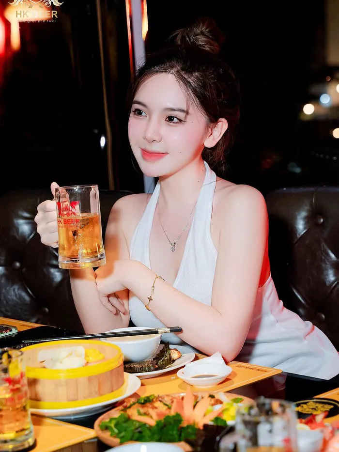 trần huyền châu sang chảnh trần huyền châu sang chảnh