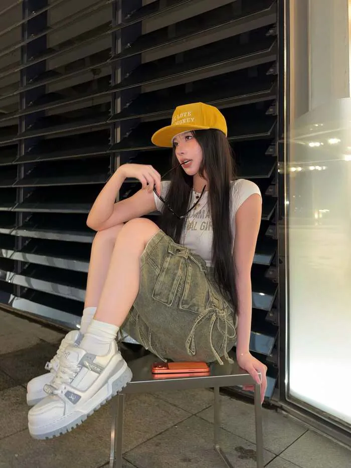 uyên ni phong cách hiện đại